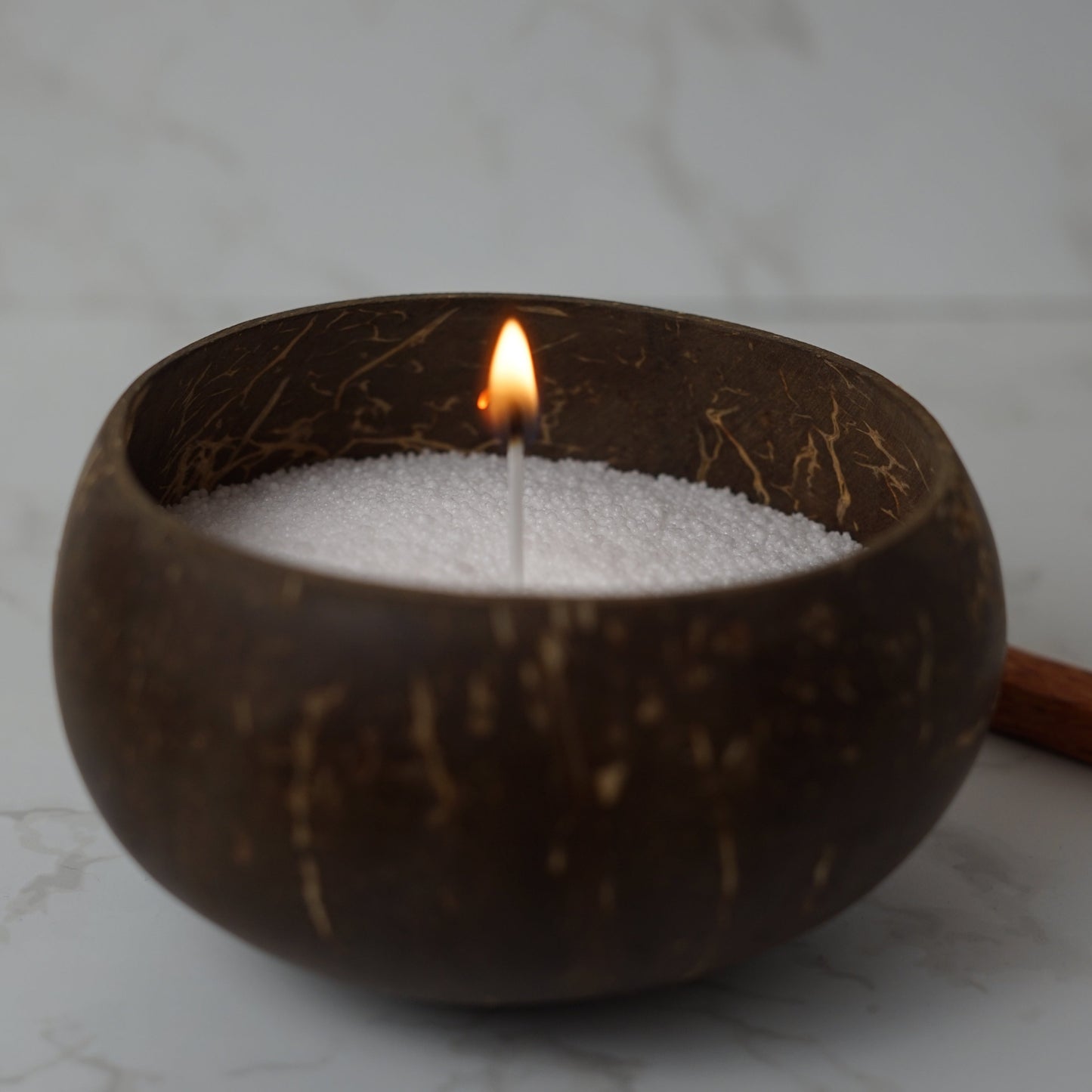Casca de coco – Recipiente natural para velas