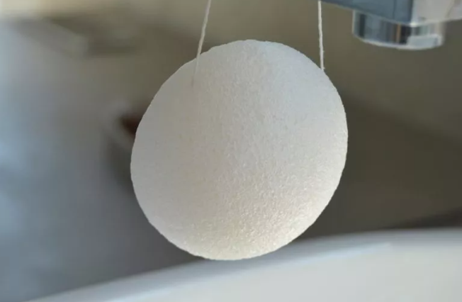 Esponjas Konjac: como combatir el acné y conseguir una piel radiante